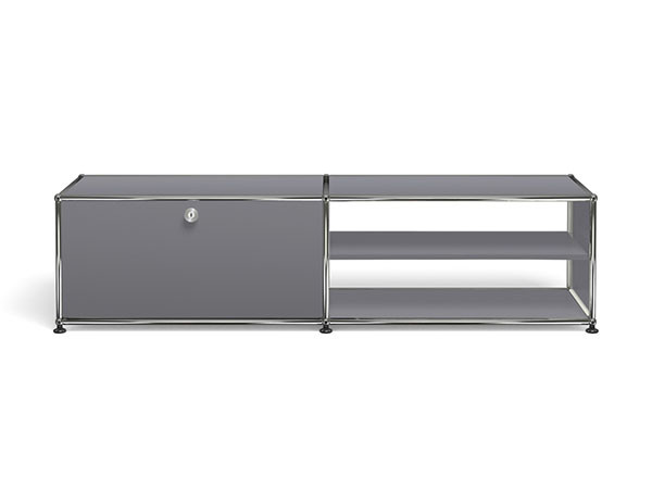 USM Haller  TV Board / USMハラー テレビボード  W / D / H：1523 / 373 / 390mm  ドロップダウンドア × 1、ディバイダーシェルフ × 1